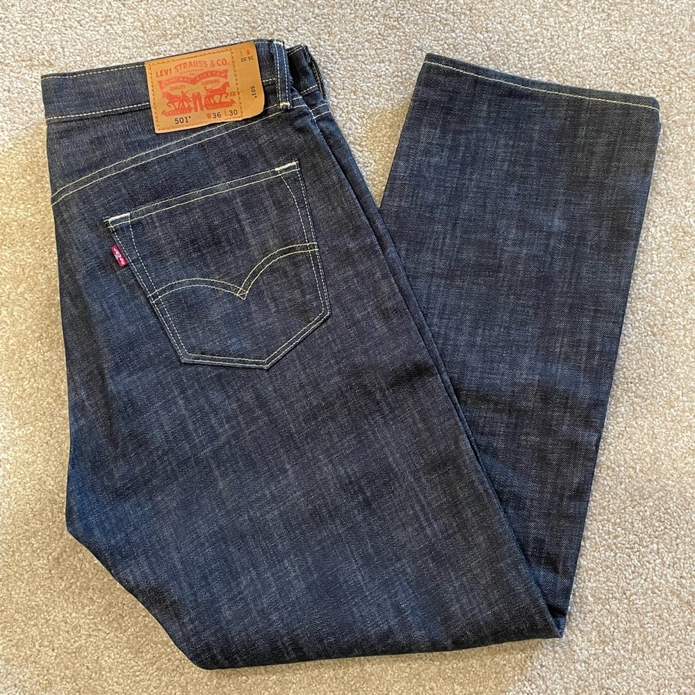 NWOT! Levi’s 501 Original Shrink-to-Fit Dark Indigo Straight Jeans, Sz 36-30